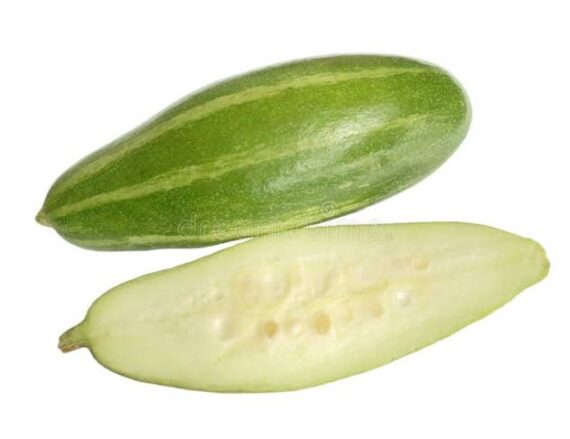Deshi potol (দেশি পটল)